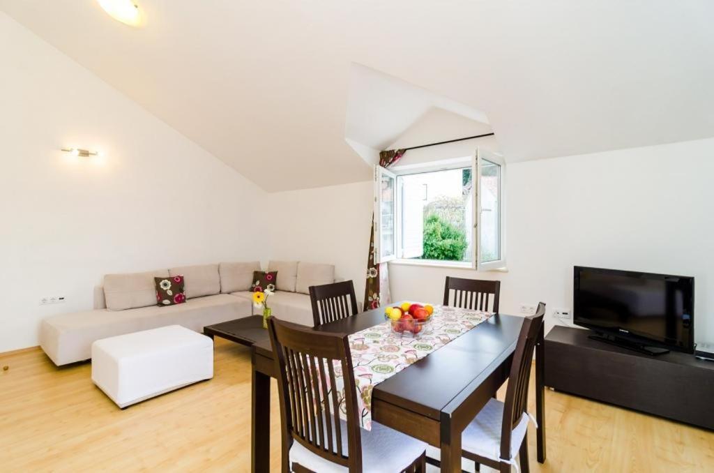 דוברובניק Apartments Nikola מראה חיצוני תמונה
